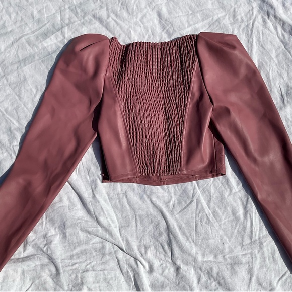 NWT Zara Faux Leather Crop Top dusty pink Size XS Puffy Sleeves chic fall vibes - Picture 5 of 9